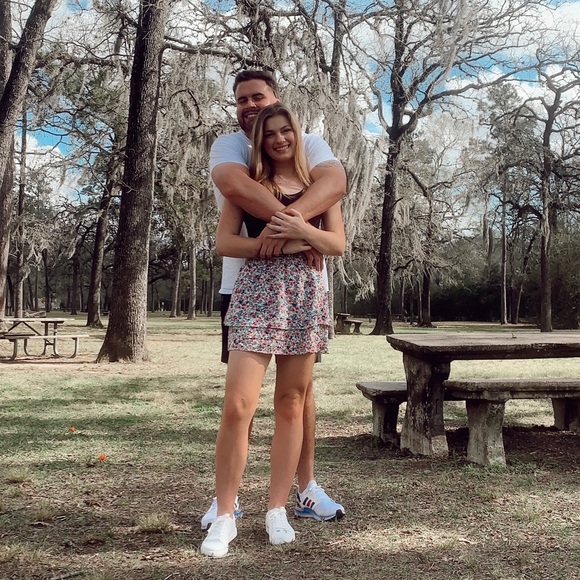 Meet your Posher, Ellie - Picture 7 of 12